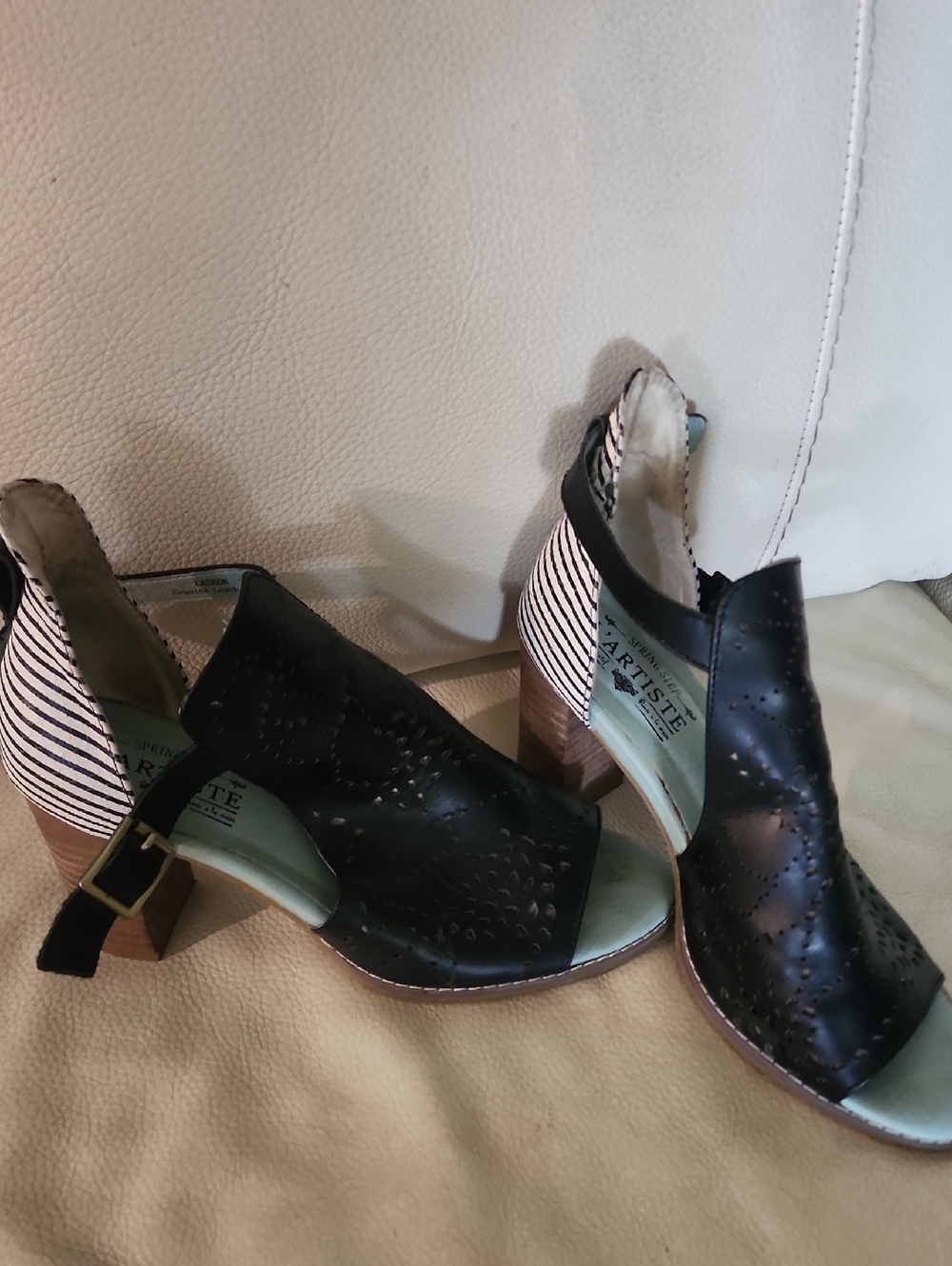 Black & Striped Open-Toe Heel